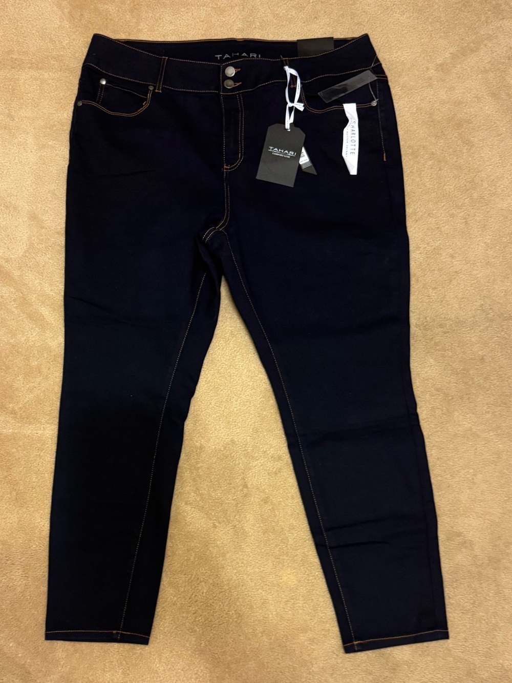 Tahari Dark Blue skinny jeans